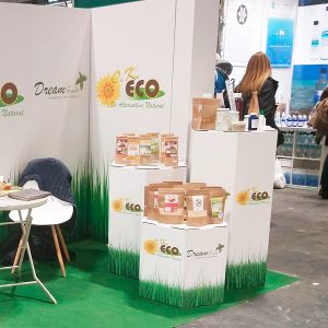 Stand de cartón resistente
