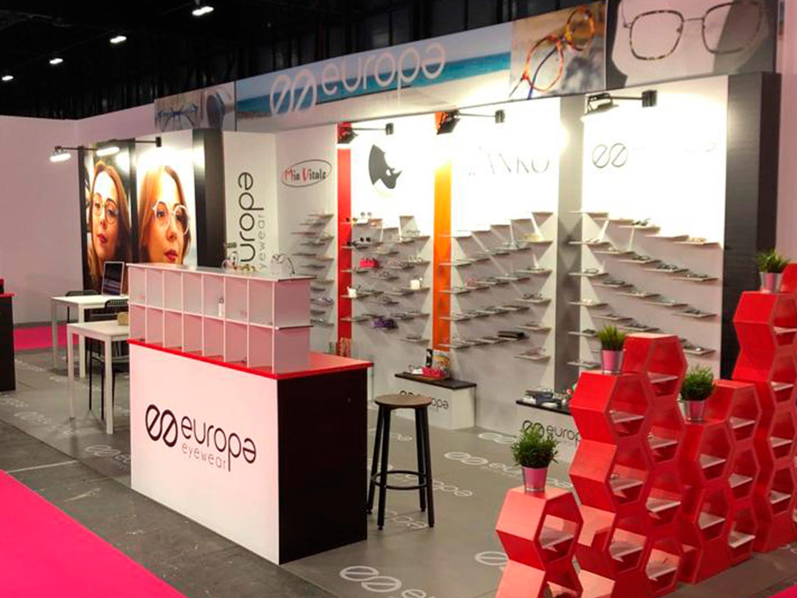 Render del stand de Europa Eyewear